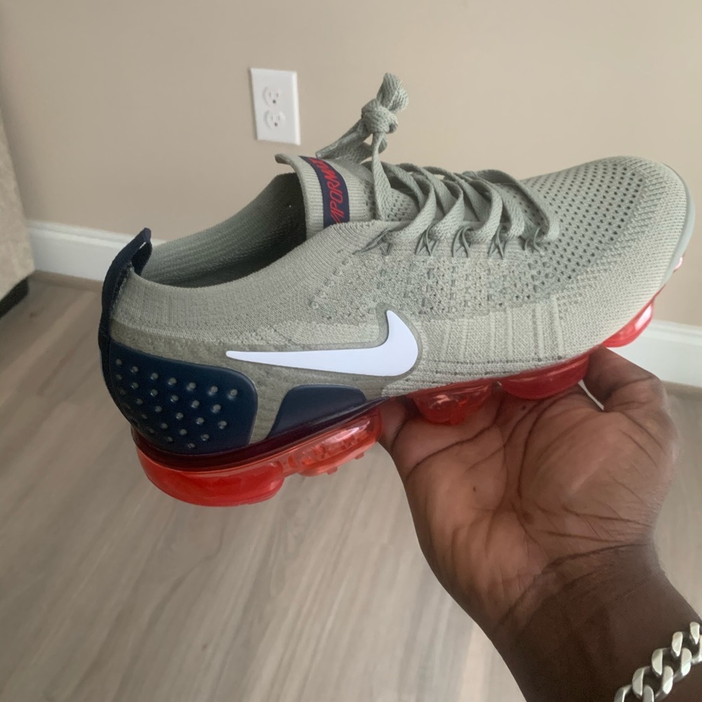 Nike Air Vapormax 2
